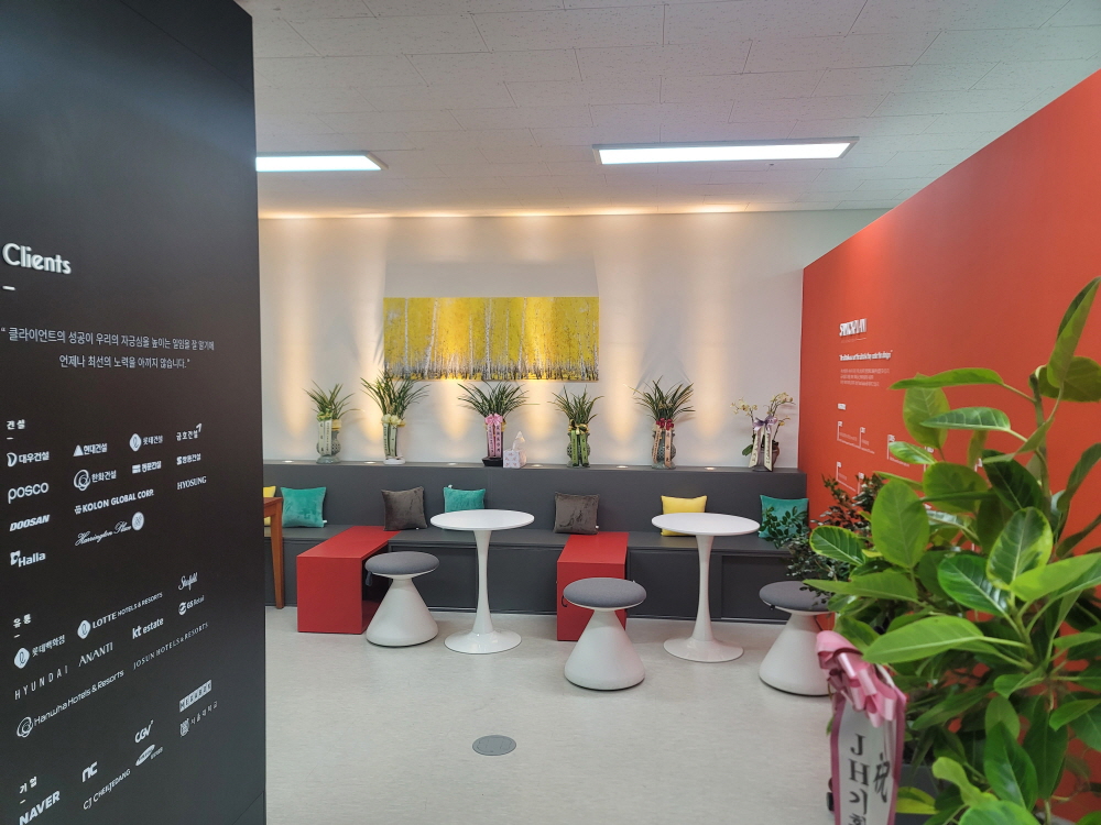 3695294320_oNVWcBmC_3bb0cc2555aa9b38556b237d2a122748cc57ef34.jpg 이미지크게보기